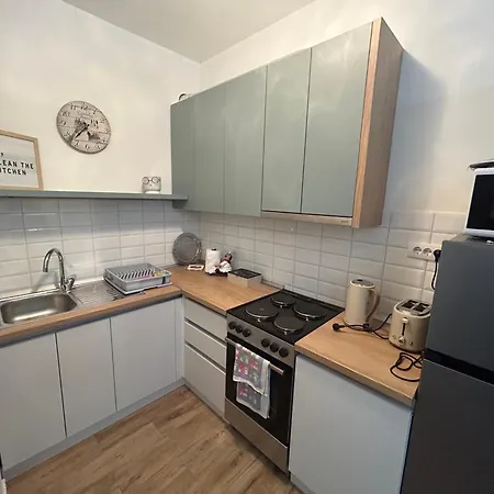 Bliss Apartments-taurunum2 Apartment